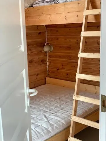 Fjand Badeby - Guesthouse, And Colony *